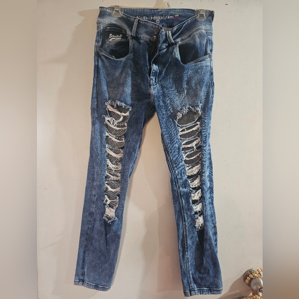 Blue Distressed Jeans MADE IN COLOMBIA